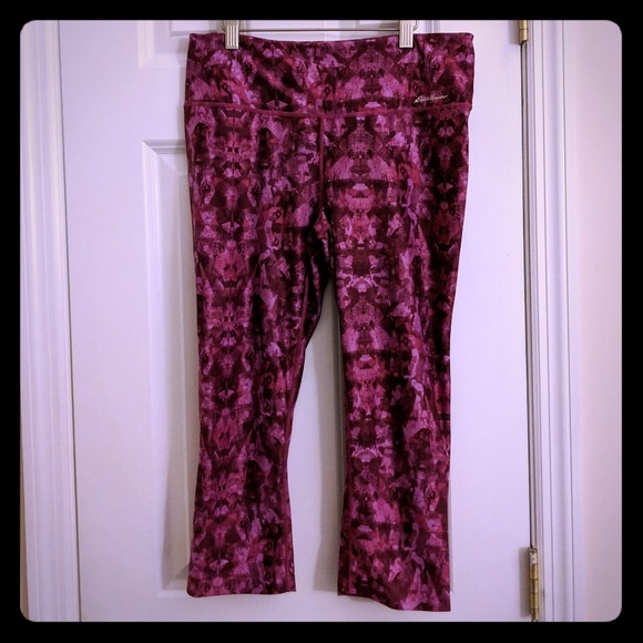 M Eddie Bauer Pink Mosaic Cropped Yoga Pants! - Picture 1 of 4